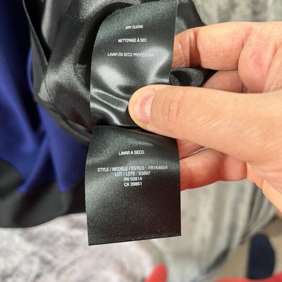 Tahari Dress Womens Size 8 Blue Black Dilana Lined Colorblock Sheath Bodycon - Picture 14 of 14